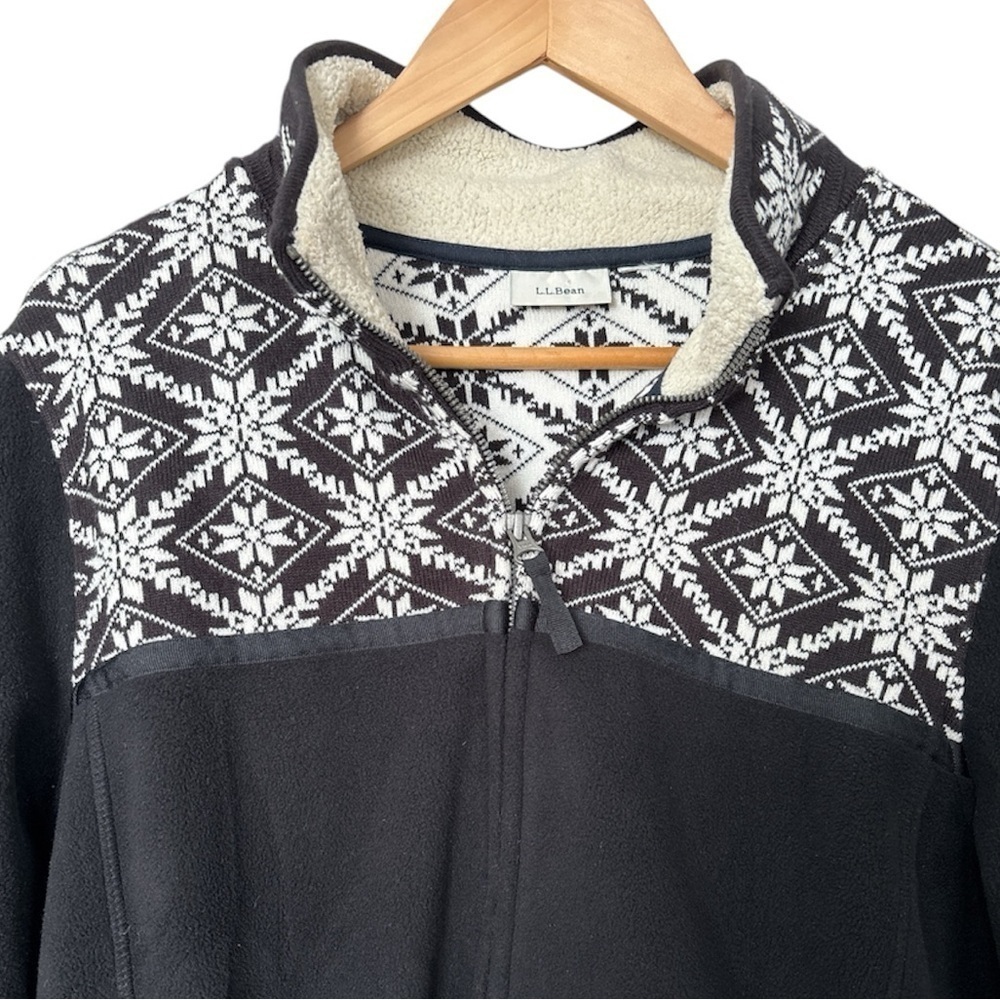 L. L. Bean Woman’s Zippered Nordic Snowflake Fleece, Large - Picture 5 of 9